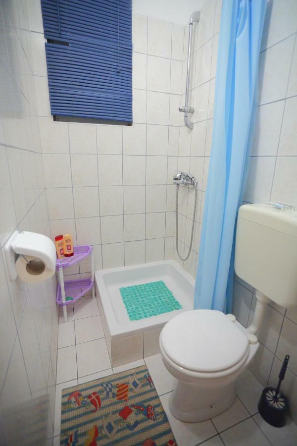 Fisa Apartments Vir Εξωτερικό φωτογραφία